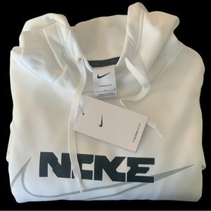 🏀💪🏽⚡️Nike Therma Men's Pullover 🏈